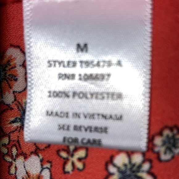 2/$20 Boho Empire Style Ruffle Sleeve Open Back Top M - Picture 8 of 8